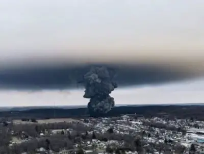 Mushroom cloud over Palestine, Ohio